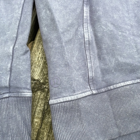 Lululemon Scuba Crew - Picture 4 of 4